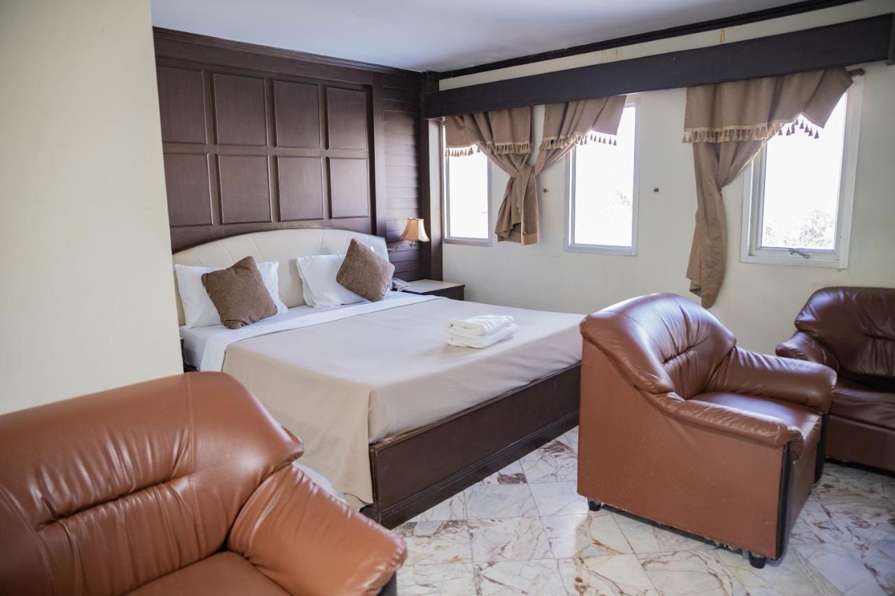 Mix Hotel Nakhonratchasima Exterior photo